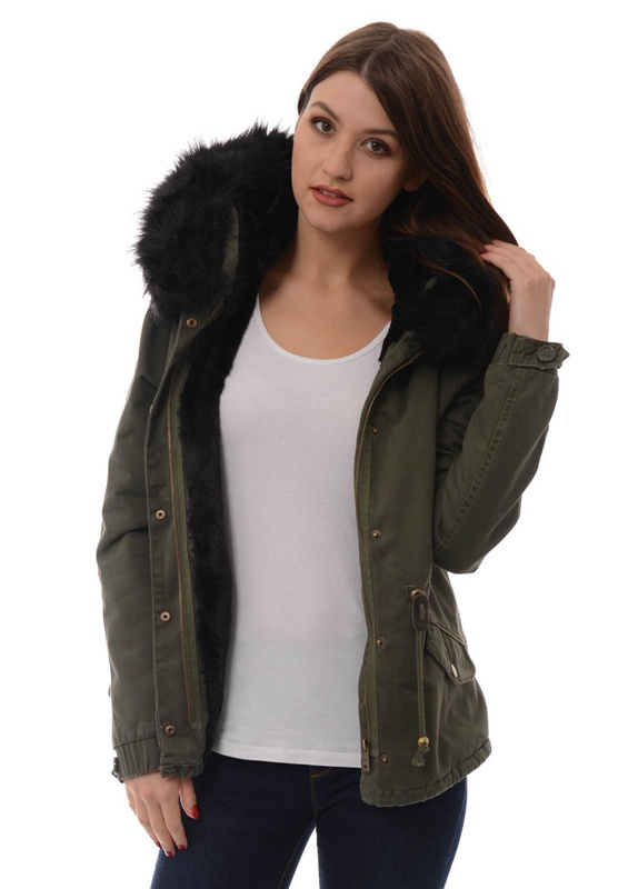 Piękna Damska Kurtka Parka Lora Zielona z Czanym Futerkiem