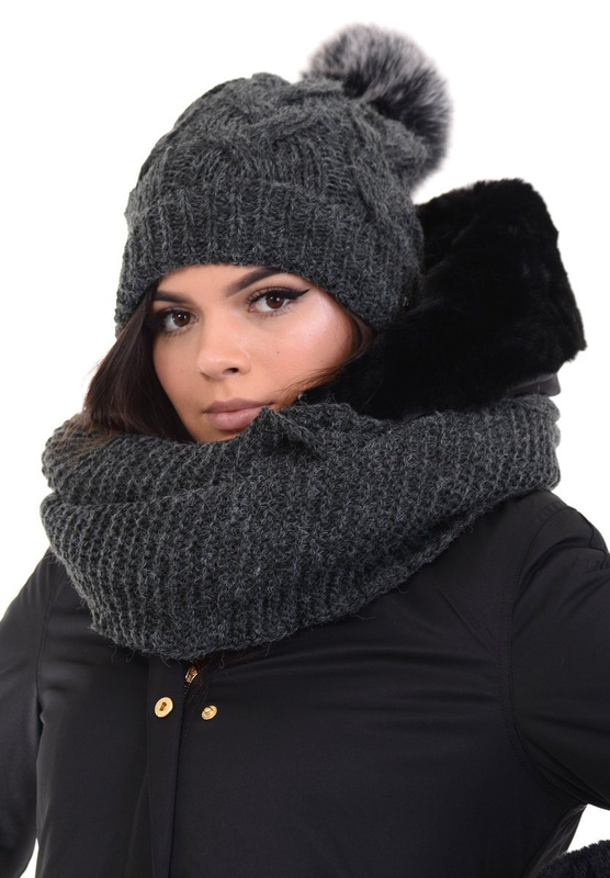 Komplet Damski Butelkowo Zielony Czapka z Kominem 