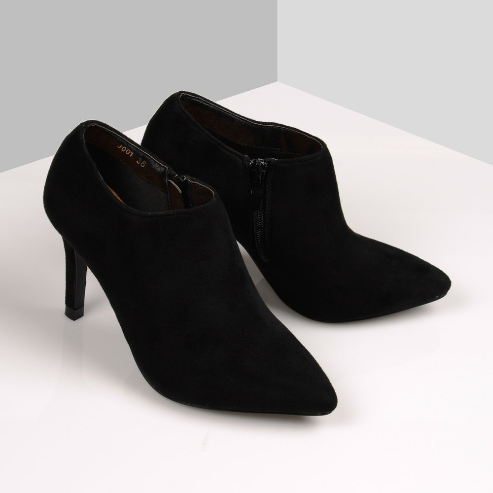 Botki Na Obcasie Szpic Gładkie Czarne