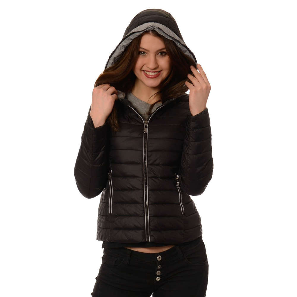 Damska Wiosenna - Jesienna Pikowana Kurtka Ortalionowa Carla Czarna