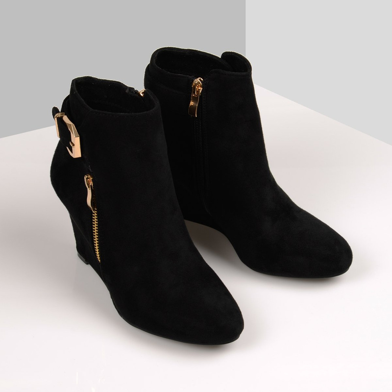 Botki Na Koturnie Welurowe Czarne