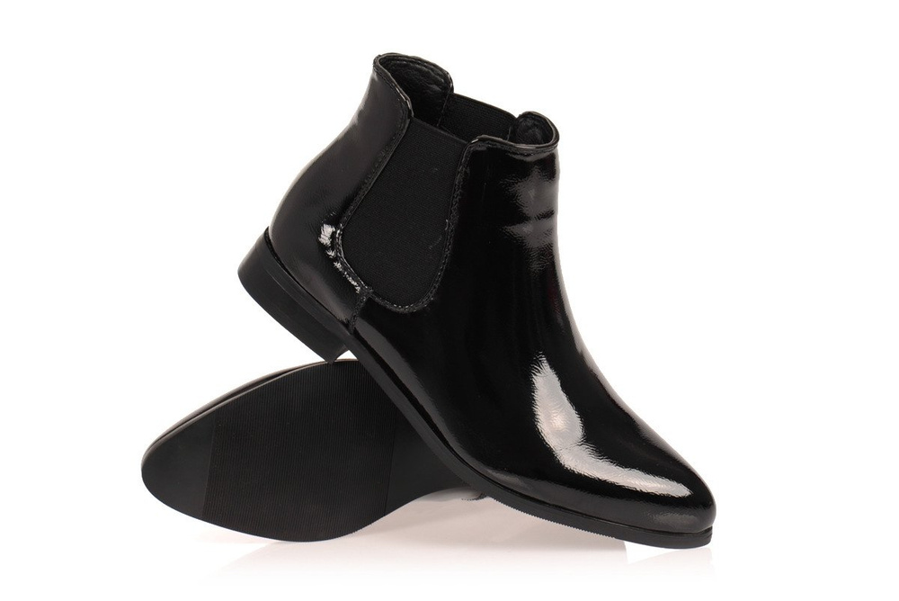 Botki Sztyblety Lakierki Szpic Czarne