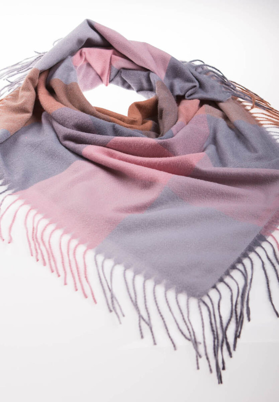 Damska Chusta Różowo Szara W Kratę