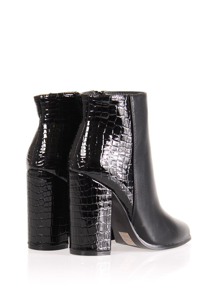 Botki Na Obcasie Skóra Węża Czarne