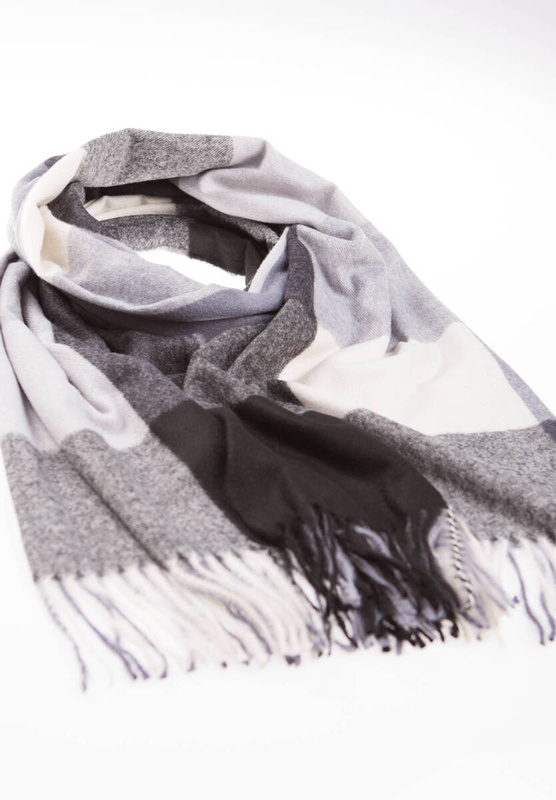 Szal Damski Szaro Czarny W Kratę