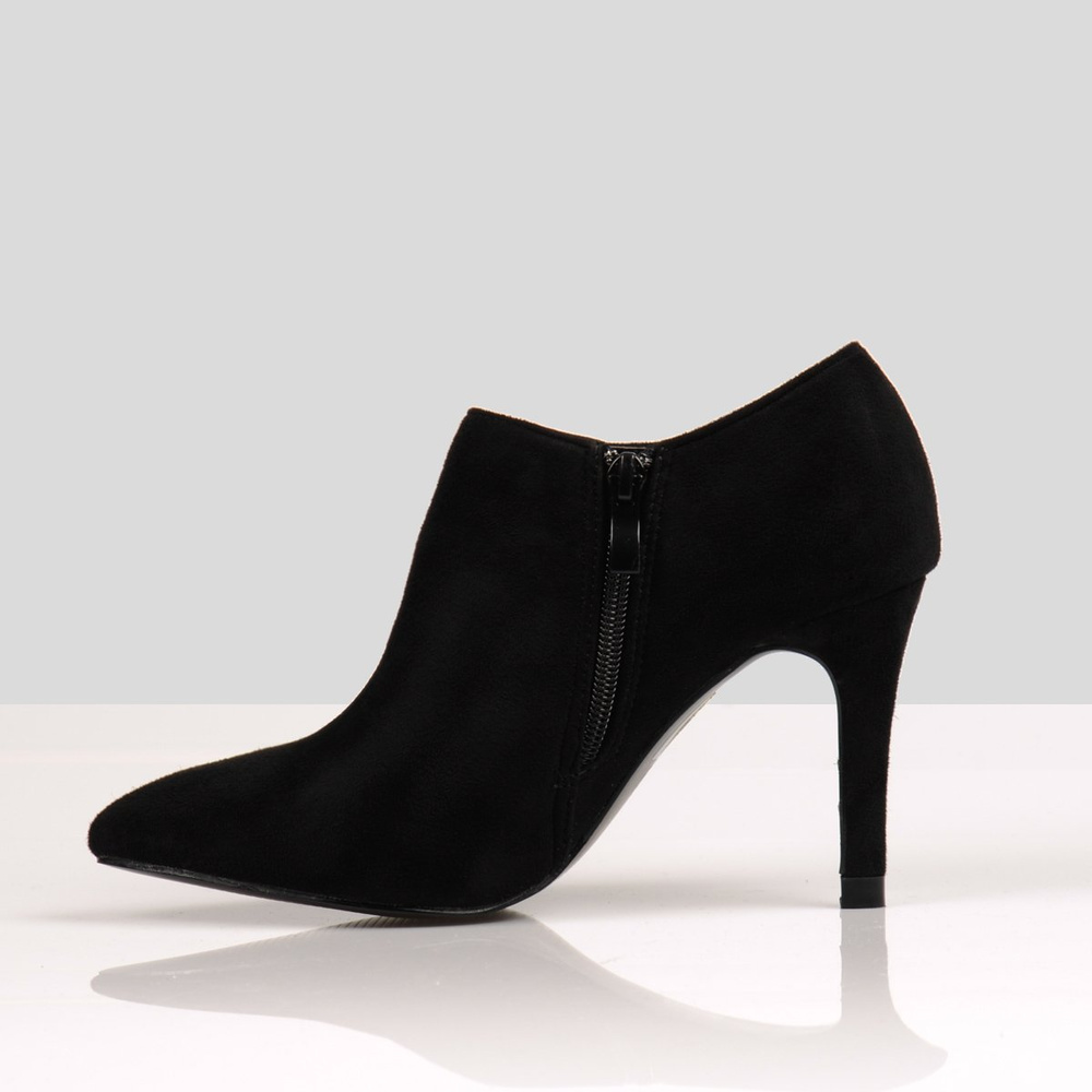 Botki Na Obcasie Szpic Gładkie Czarne